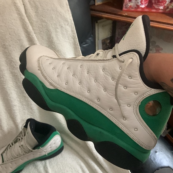 Jordan 13 - Picture 2 of 4